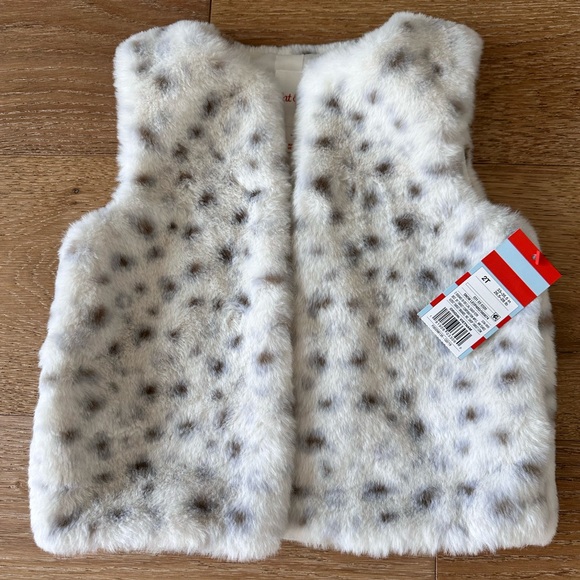***NEW*** fur vest - Picture 1 of 1